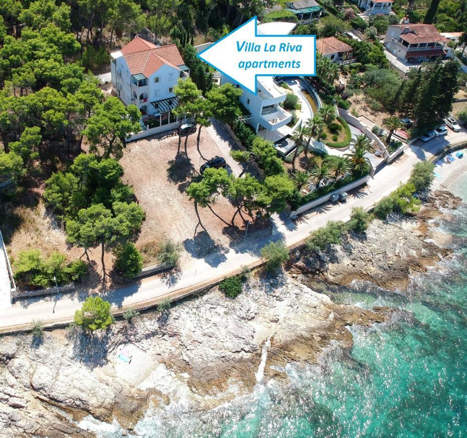 Apartments Villa La Riva - Seafront Accommodation Sutivan Exterior foto